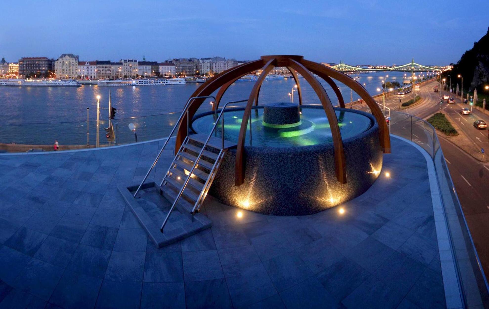 Just Chillin Apt-Budapest Most Historic Landmarks Εξωτερικό φωτογραφία